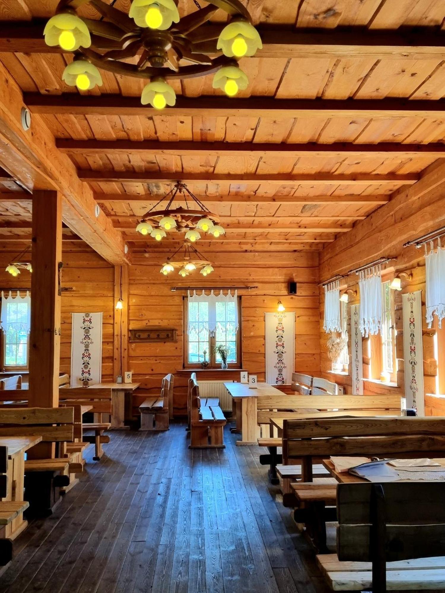 Hotel Gosciniec Olecki - Karczma Margrabowa Olecko Esterno foto
